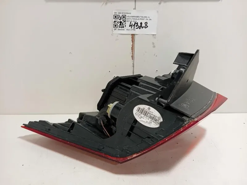 Fanale POST DX 5NA 945 096 D Volkswagen Tiguan I 2011