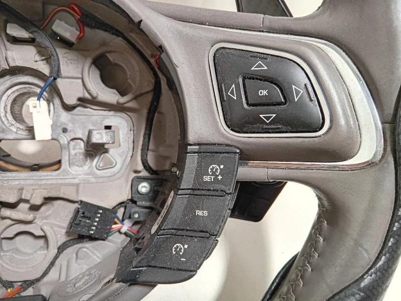 Volante AW93-13D767-DD-1 Jaguar XJ6 III 2003