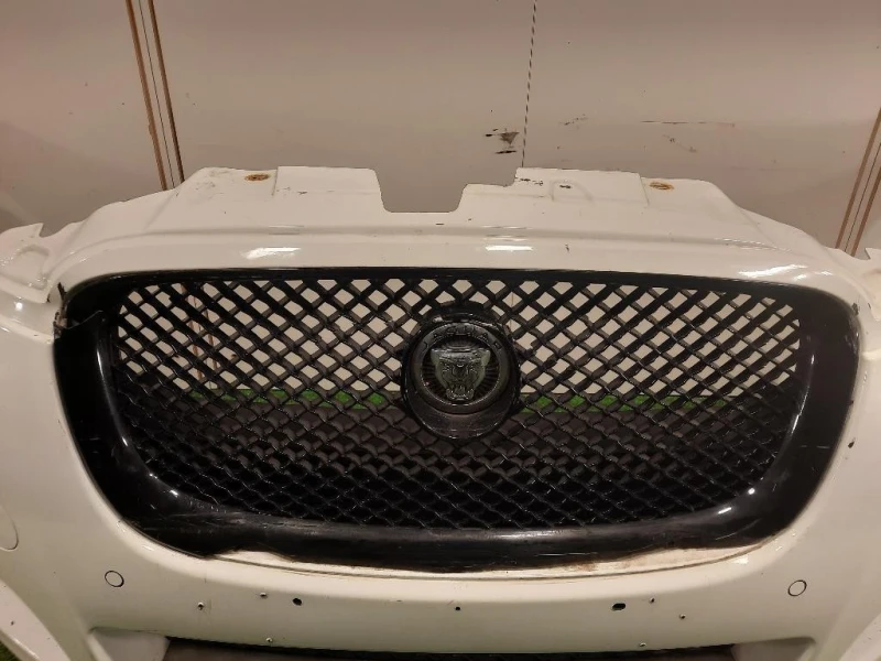 Paraurti ANT Jaguar XF I 2011