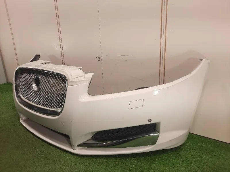 Paraurti ANT Jaguar XF I 2011