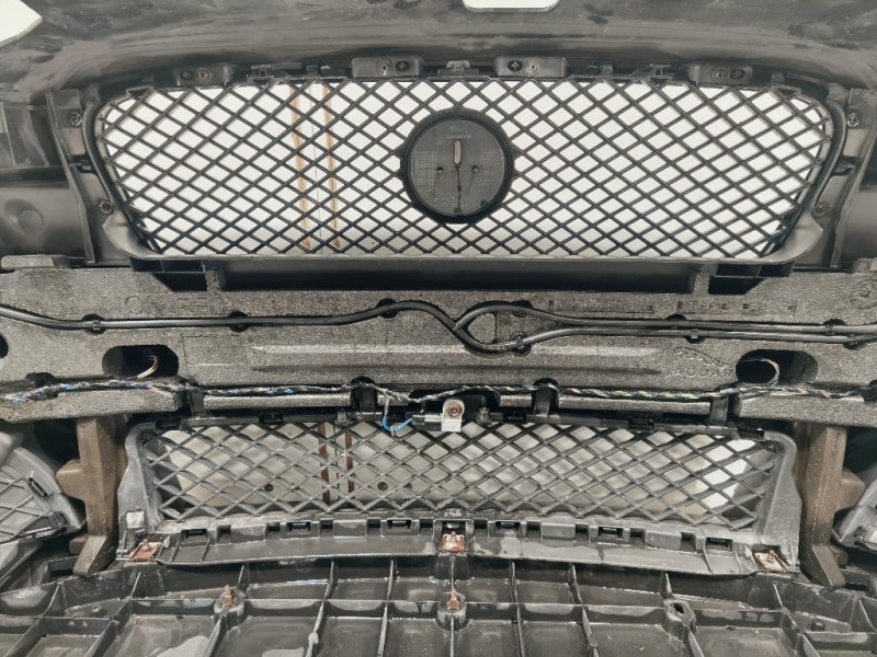 Paraurti ANT T4N13170LML Jaguar XF I 2011