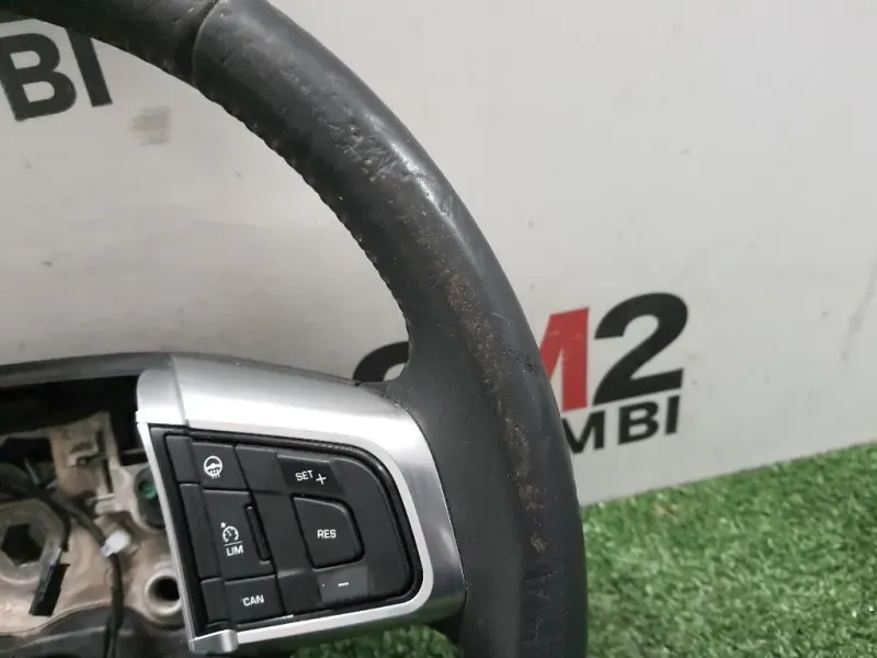 Volante FK723563RE8PVJ Land Rover Discovery V Sport 2015