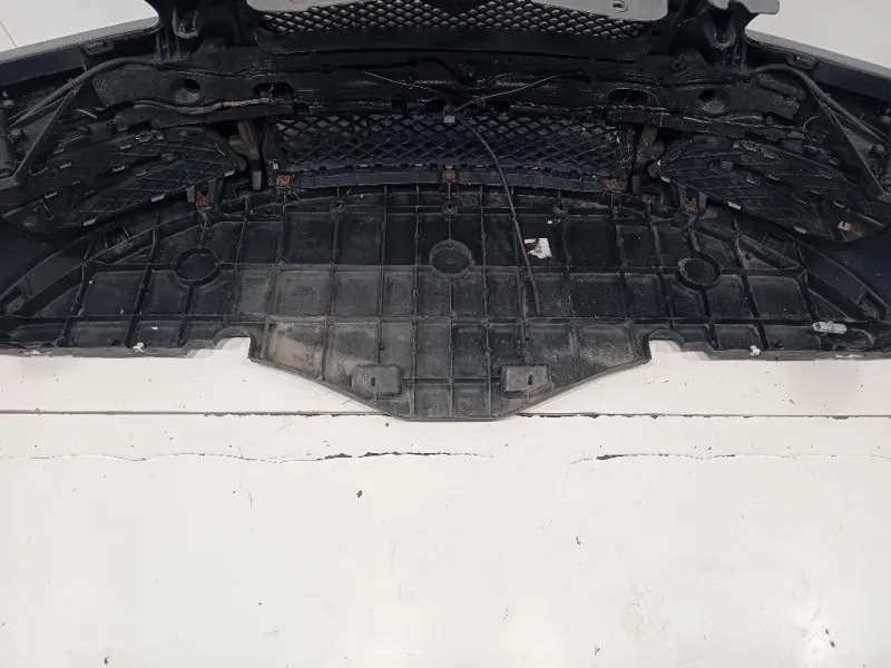 Paraurti ANT GX2M-17083 Jaguar XF I 2011