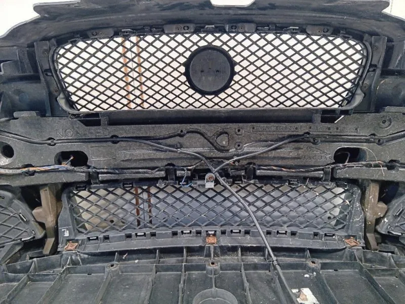 Paraurti ANT GX2M-17083 Jaguar XF I 2011