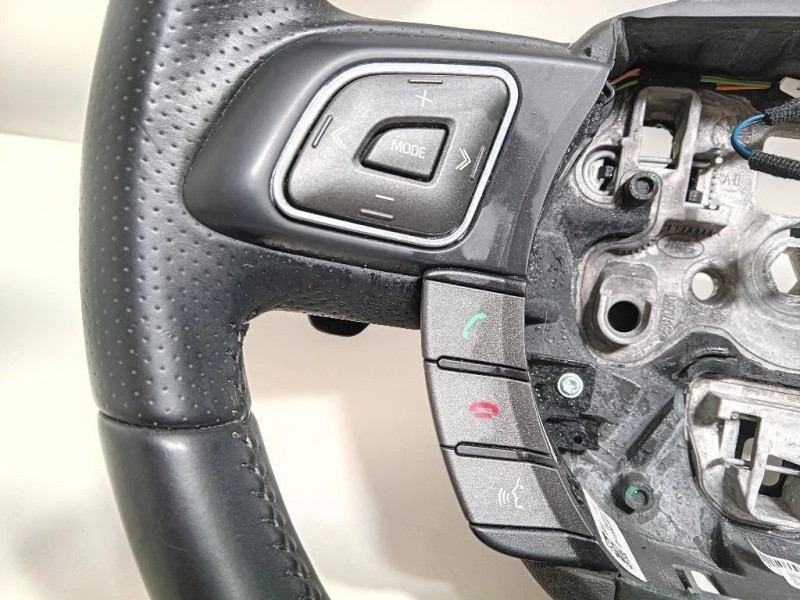 Volante BJ3M-3F563-KE Land Rover Range Rover Evoque I 2011