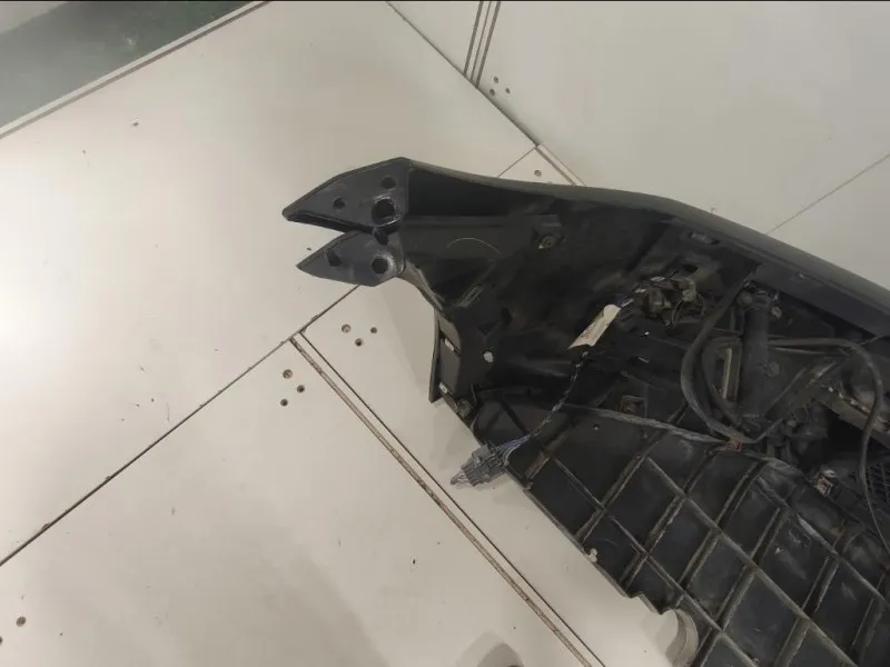 Paraurti ANT C2Z13207XXX Jaguar XF I 2011