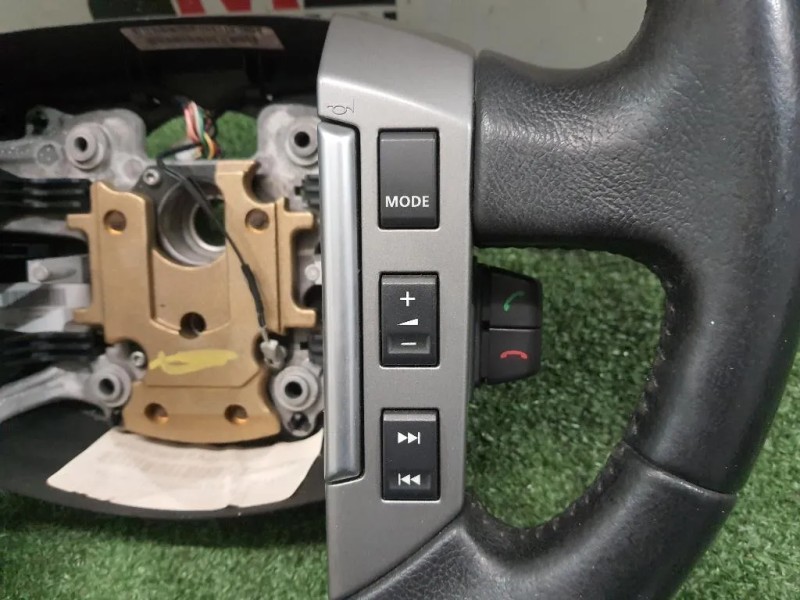 Volante 8H223600EA Land Rover Range Rover Sport I 2005