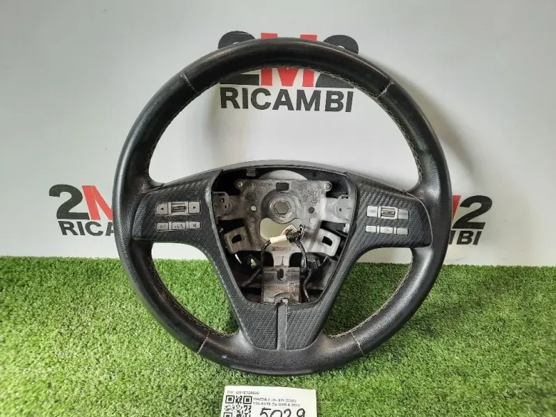 Volante GS1E32982D Mazda 6 II SW 2008