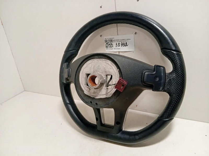 Volante A1724604203 Mercedes Classe C W204 2011