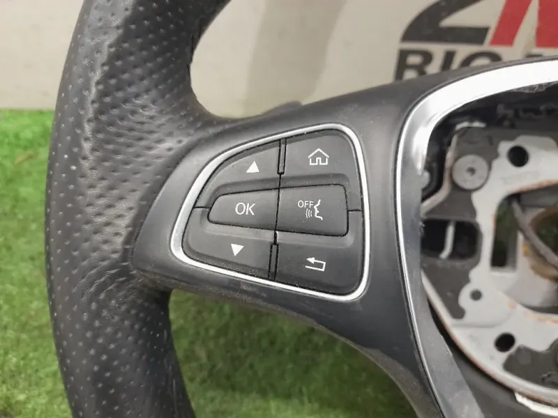 Volante A0004601803 Mercedes Classe C W205 2014