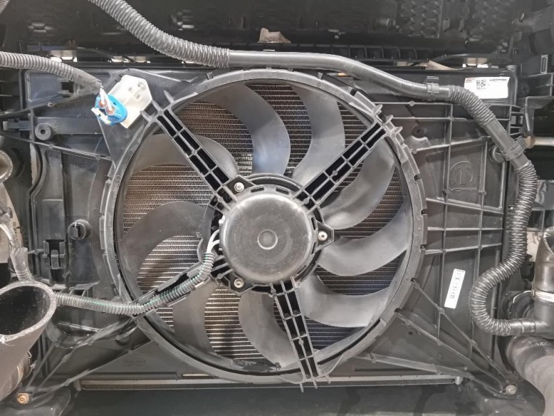 Paraurti ANT PARAURTI + KIT RADIATORI Jeep Renegade 2015