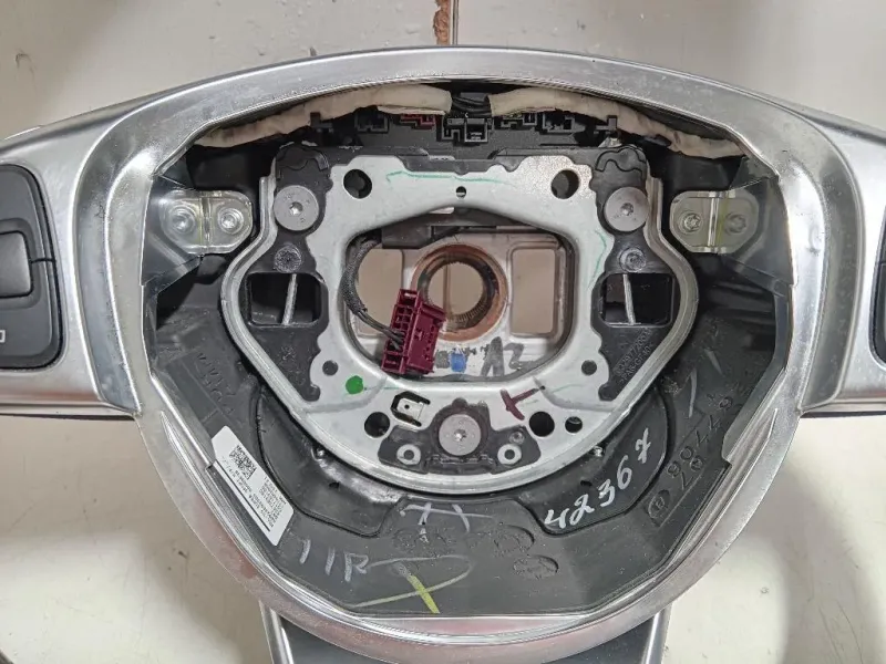 Volante A0024602203 Mercedes Classe GLE W166 2015