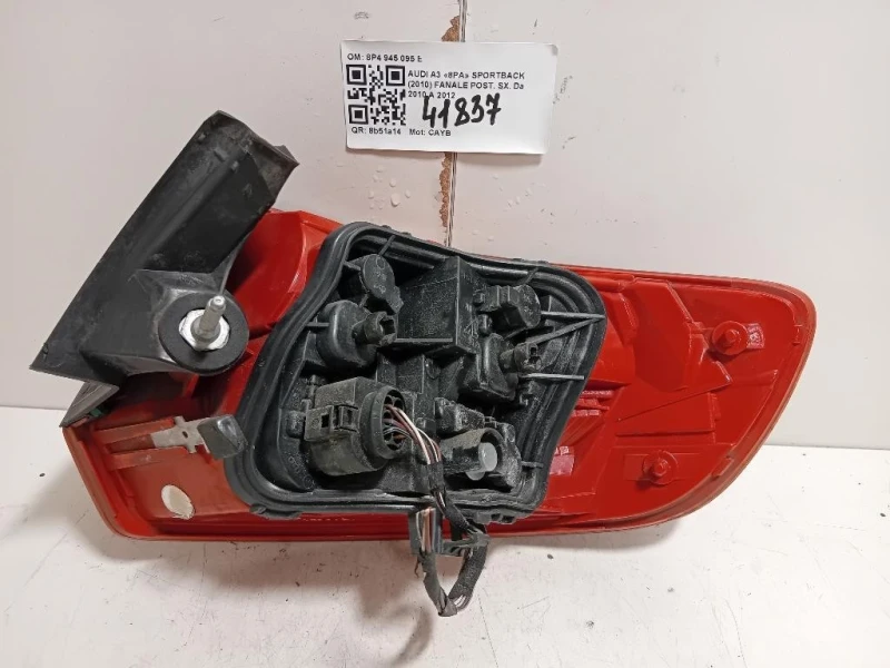 Fanale POST SX 8P4 945 095 E Audi A3 8PA Sportback 2010