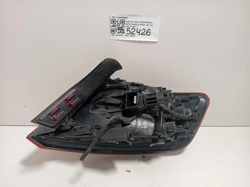 Fanale POST SX 8V4945095C Audi A3 8VF Sportback 2016