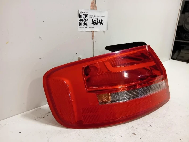 Fanale POST SX 8K0945095 Audi A4 8K2 2012