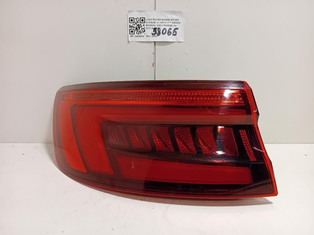 Fanale POST SX 8W5 945 091 C Audi A4 8W2 2015
