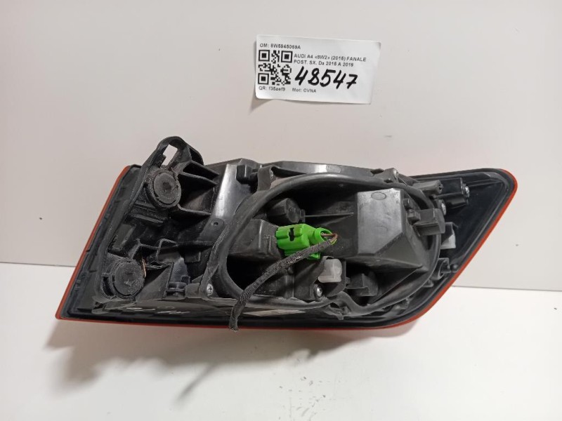 Fanale POST SX 8W5945069A Audi A4 8W2 2015
