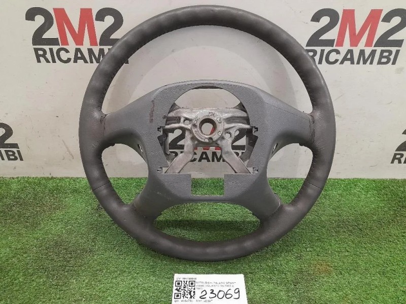 Volante MR799048 Mitsubishi Pajero Sport 1998