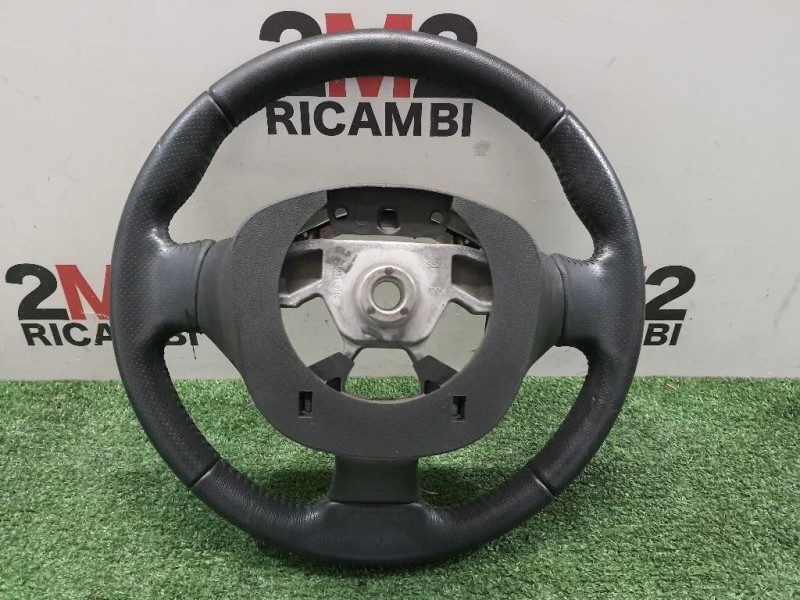 Volante 484301KB1A Nissan JUKE I 2010