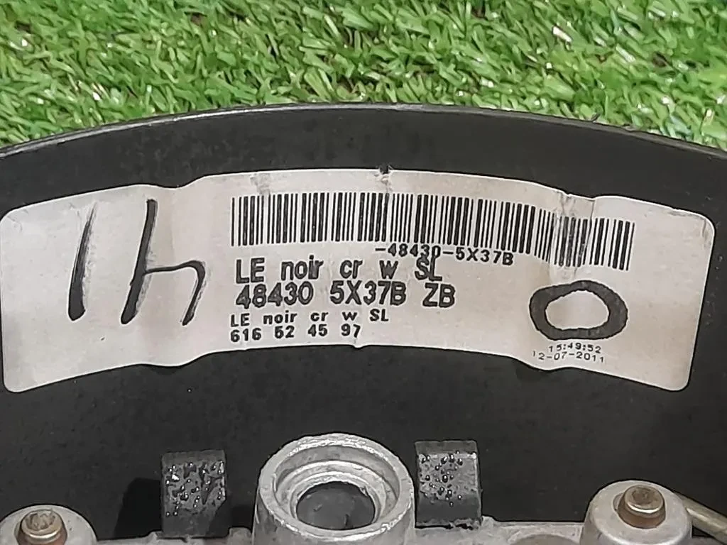 Volante 484305X37B Nissan Navara 2010