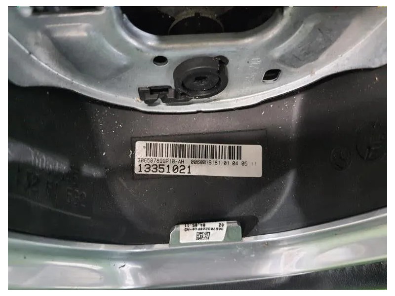 Volante 13351021 Opel Astra J 2010