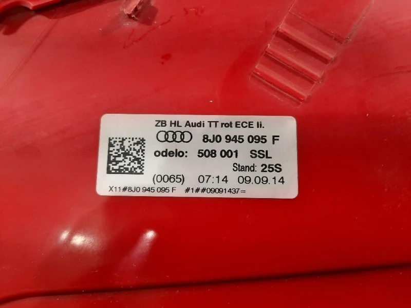Fanale POST SX 8JO 945 095 F Audi TT 8J3 2010