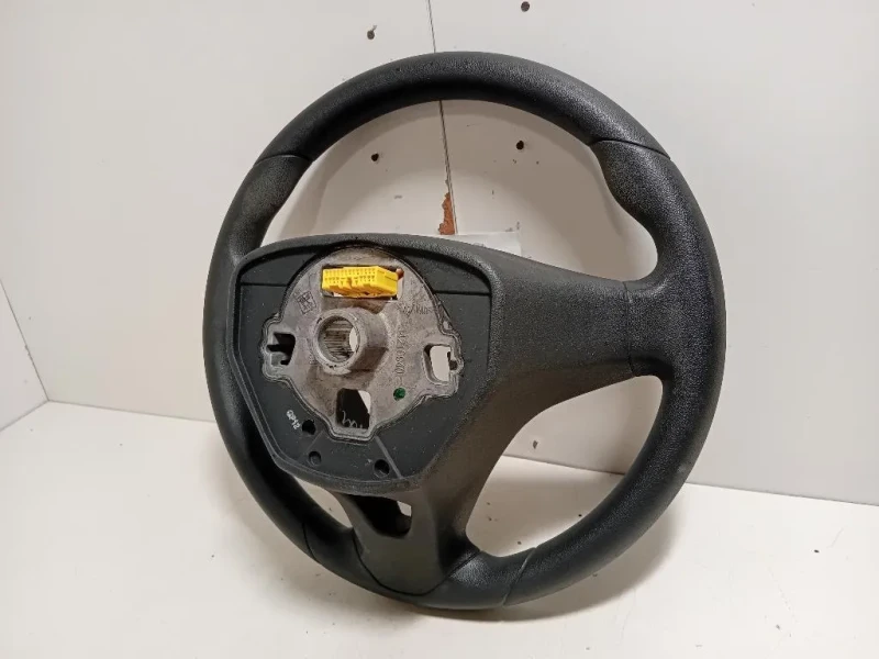 Volante 39005382 Opel Astra K 2016