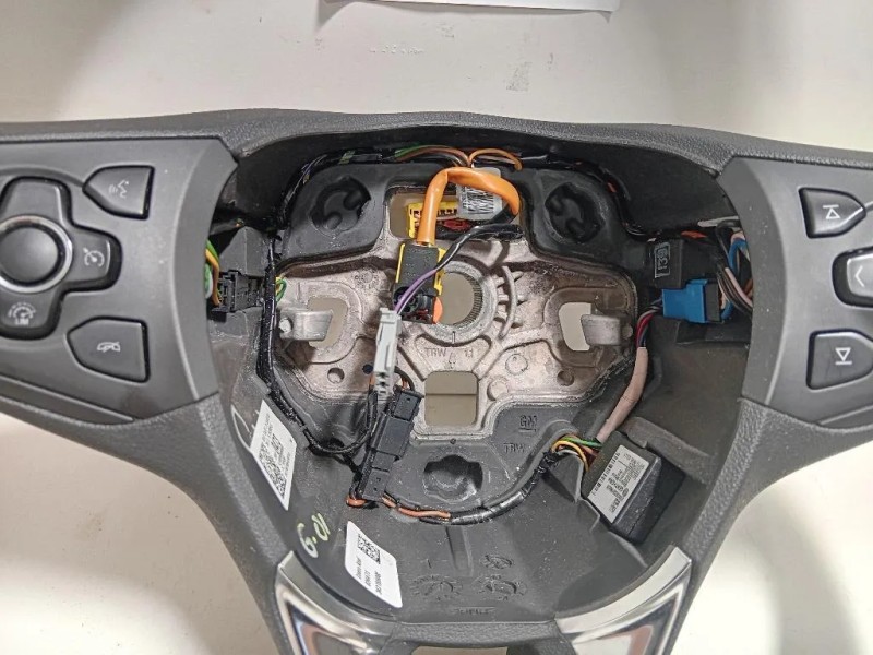 Volante 34210939A Opel Astra K 2016