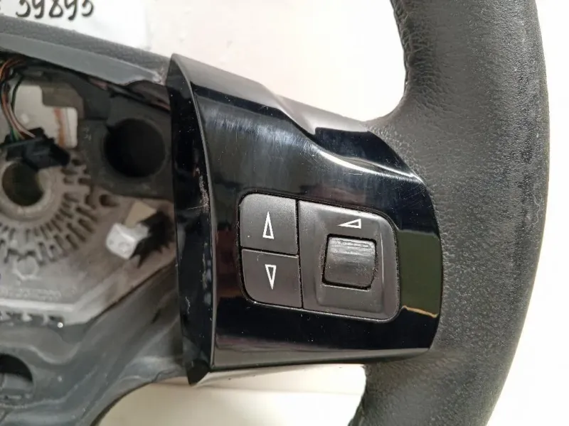 Volante 13229631 Opel Corsa D 2010