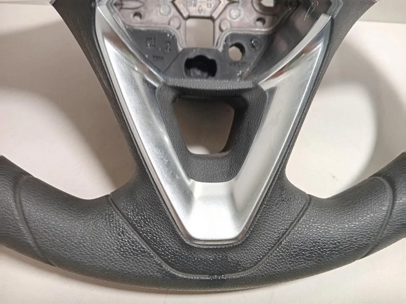 Volante 39035987 Opel Corsa E 2014