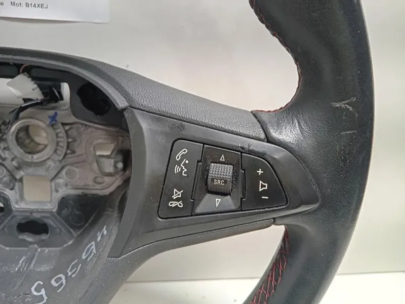 Volante 13439115 Opel Corsa E 2014