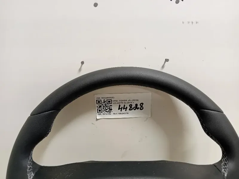 Volante 98524835ZD Opel Corsa F 2019