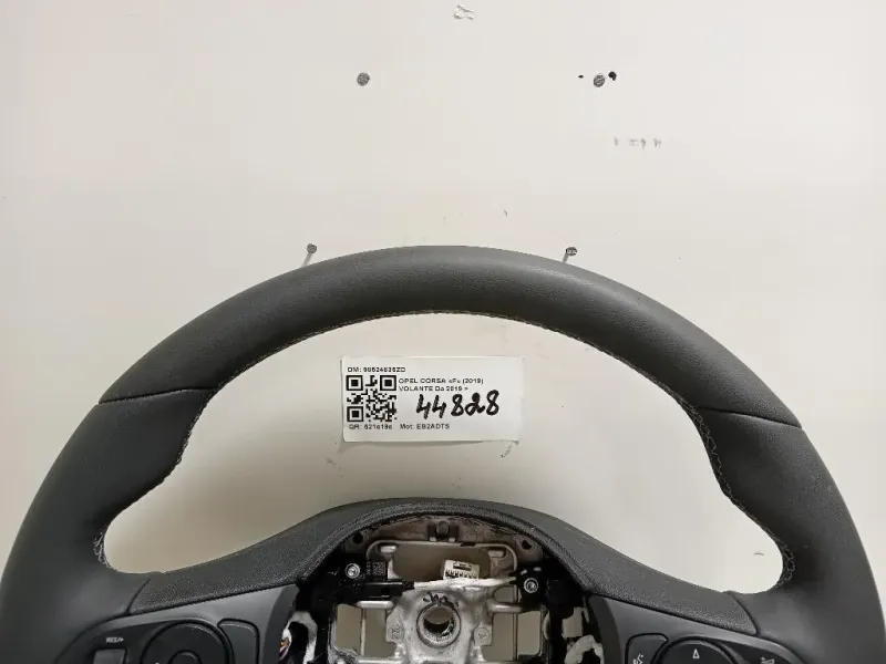 Volante 98524835ZD Opel Corsa F 2019
