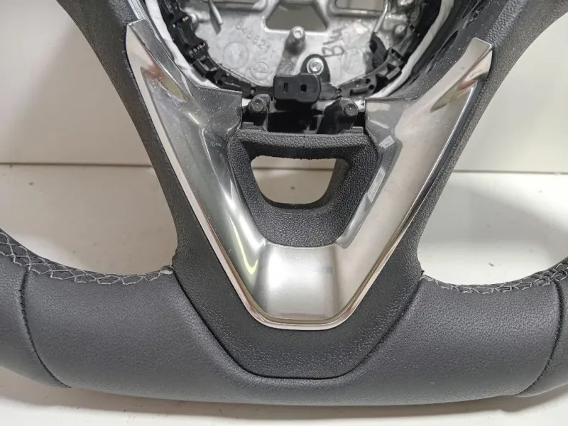 Volante 98524835ZD Opel Corsa F 2019