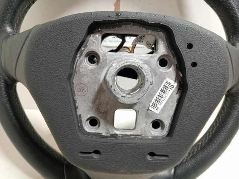 Volante 13365200 Opel Zafira C 2012