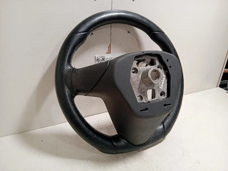 Volante 13365200 Opel Zafira C 2012