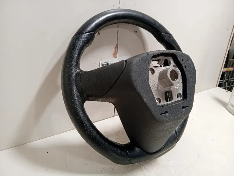 Volante 13365200 Opel Zafira C 2012