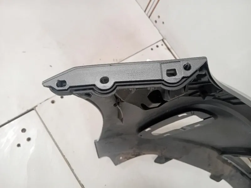 Paraurti ANT DANNEGGIATO PARTE DX A17688006409999 Mercedes Classe A W176 2013