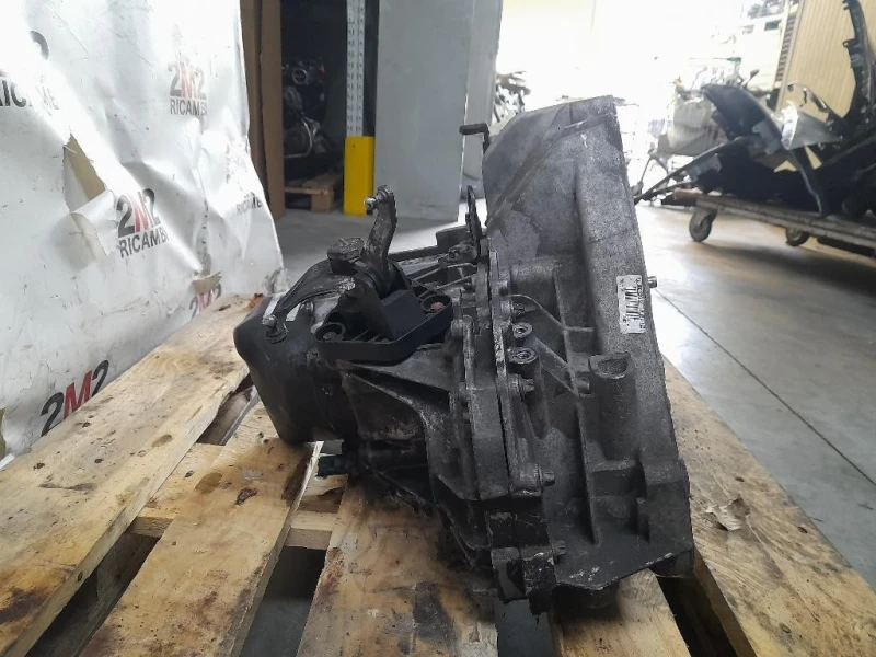 Cambio JRQ 5 MARCE 16 HR16DE Nissan Qashqai I 2007