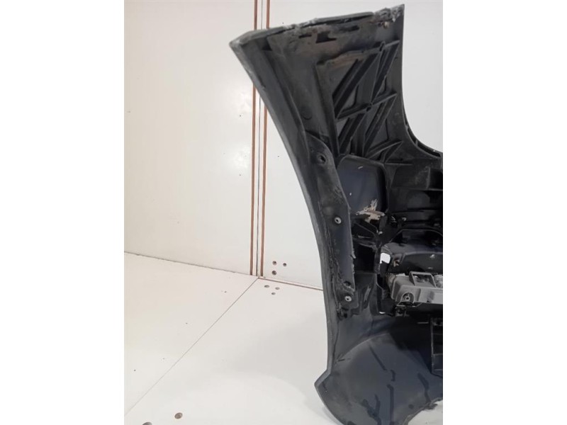 Paraurti ANT A20488041409999 Mercedes Classe C W204 2011