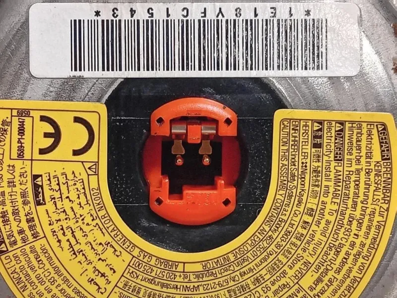 Volante 310093699 Toyota Yaris IV 2017