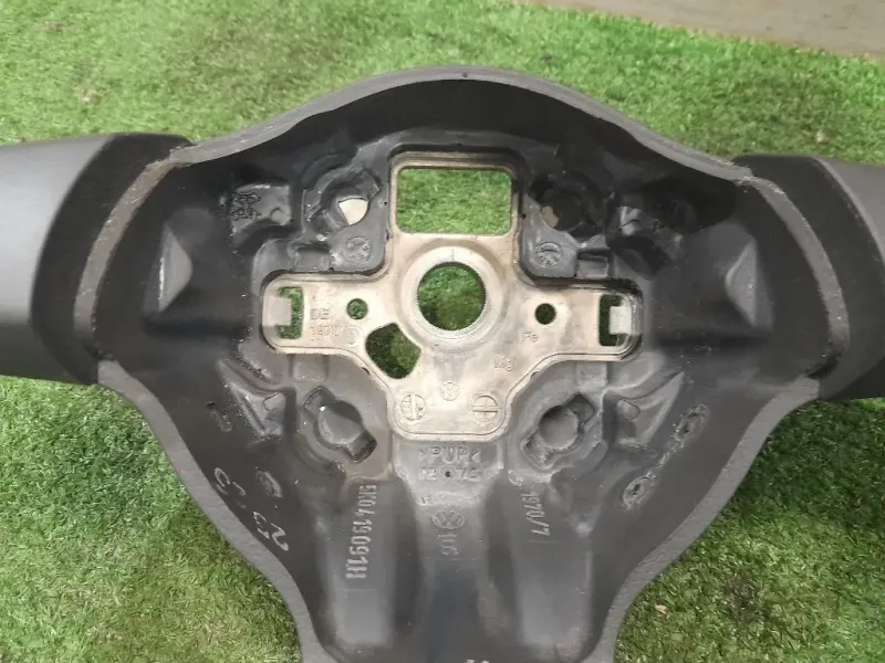 Volante 19091H Volkswagen Caddy III 2004