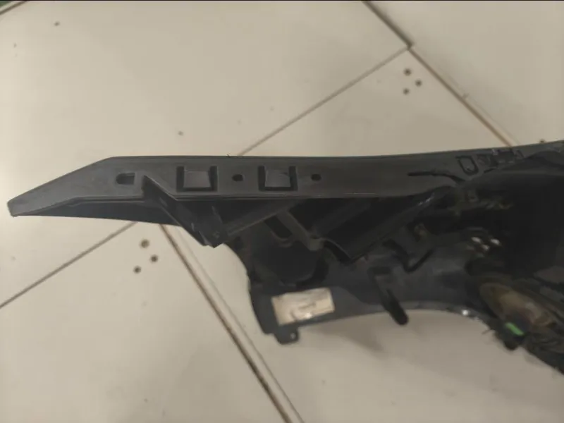 Paraurti ANT A2198800040 Mercedes Classe CLS C219 Coupé 2005