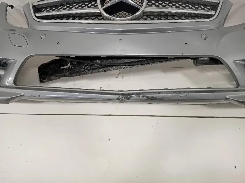 Paraurti ANT A 207 885 27 25 Mercedes Classe E C207 Coupé 2010