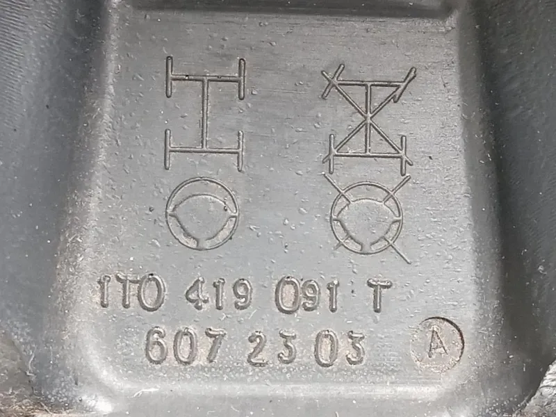 Volante 1T0 419 091 T Volkswagen Touran III 2010