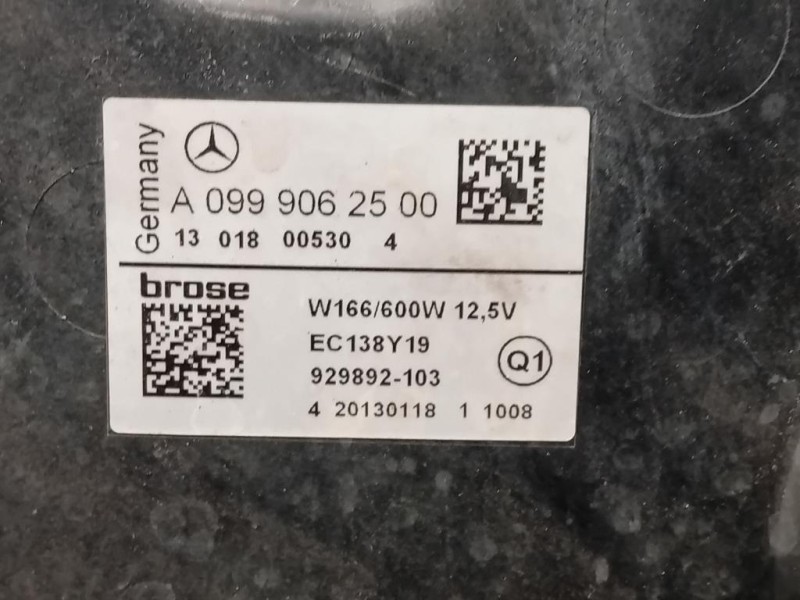 Paraurti ANT PARAURTI CON FRONTALE Mercedes Classe ML W166 2012