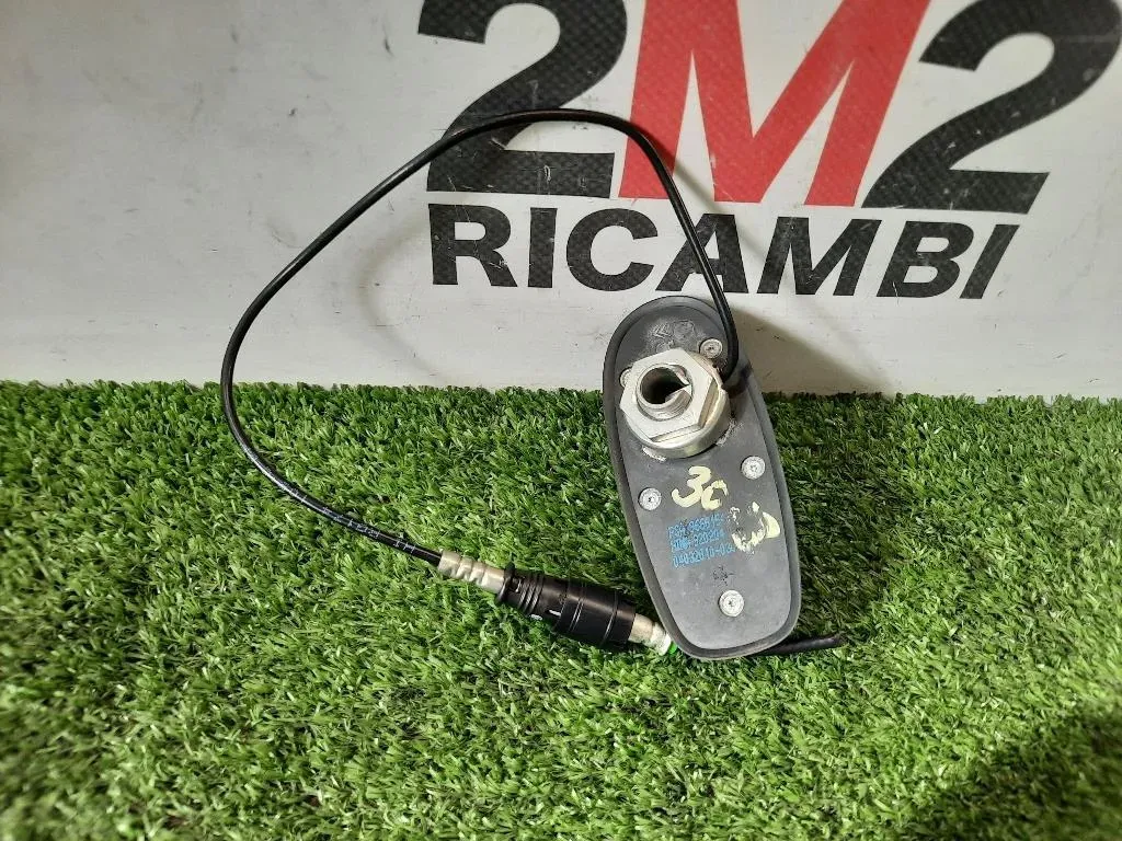 Zoccolo Antenna 9666154380 Peugeot 3008 I 2009