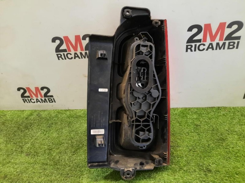 Fanale POST SX 9808243180 Citroen Jumpy IV 2016