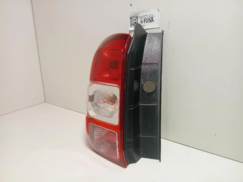 Fanale POST SX 265551679R Dacia Duster I 2014