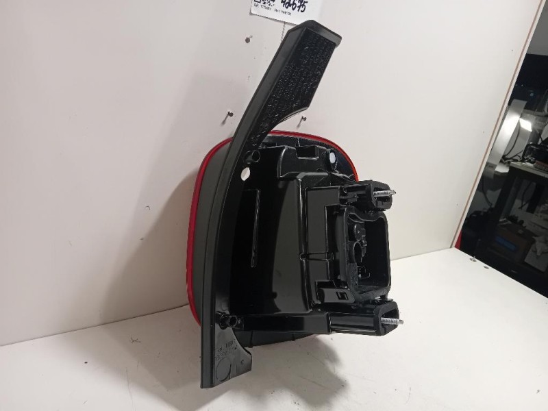 Fanale POST SX 265558514R Dacia Duster II 2018